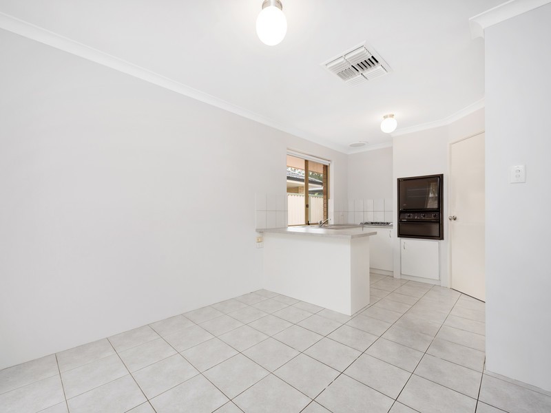 2/110 Fulham Street, Kewdale WA 6105