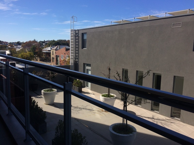 30/10 Quarry Street, Fremantle WA 6160