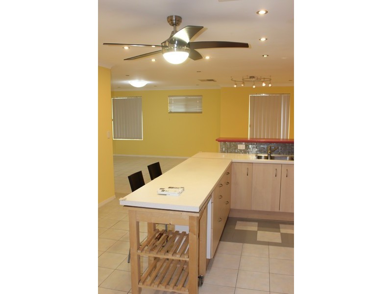 5 Godney Glade, Kiara WA 6054