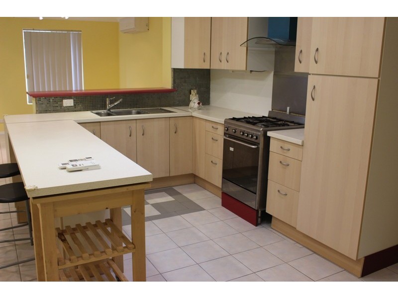 5 Godney Glade, Kiara WA 6054