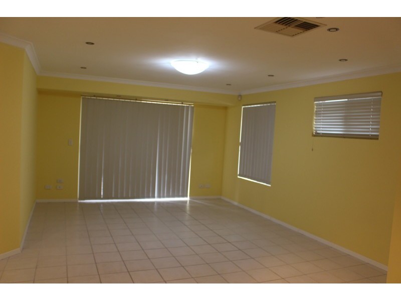 5 Godney Glade, Kiara WA 6054