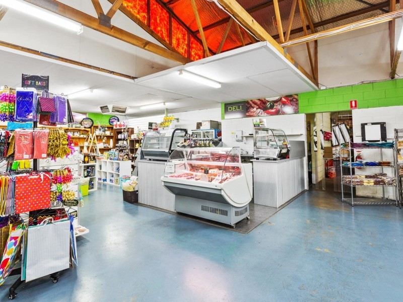 5345 Richardson Road, Stoneville WA 6081