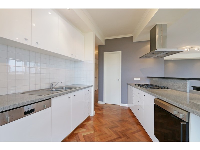 21/1 Henry Lawson Walk, East Perth WA 6004