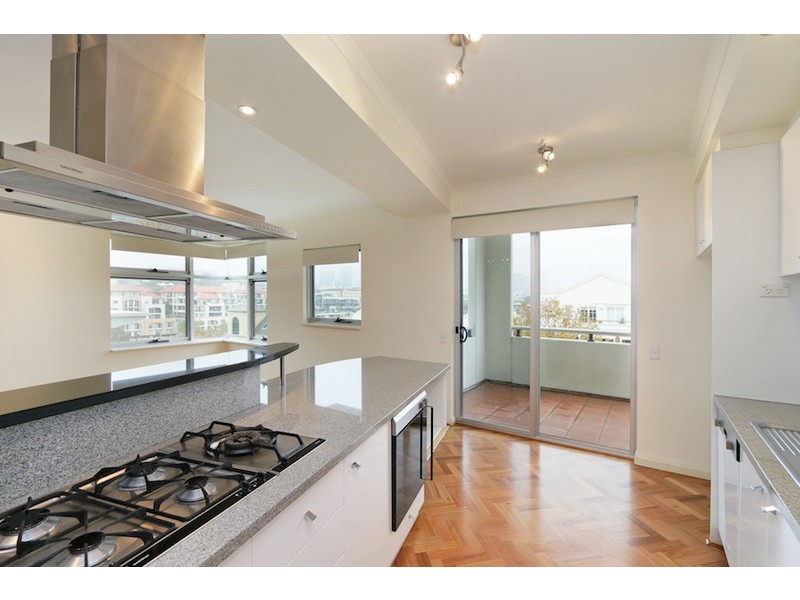 21/1 Henry Lawson Walk, East Perth WA 6004