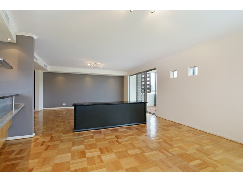 21/1 Henry Lawson Walk, East Perth WA 6004