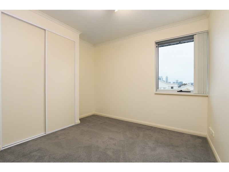 21/1 Henry Lawson Walk, East Perth WA 6004