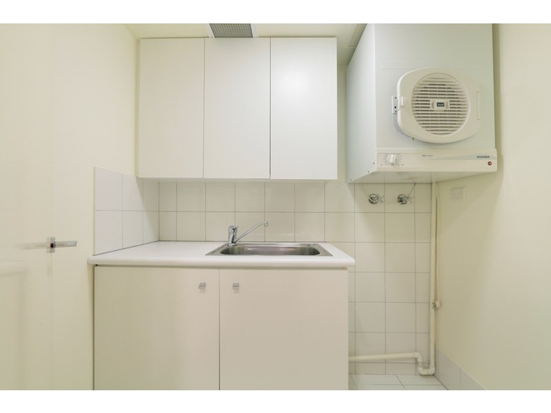 21/1 Henry Lawson Walk, East Perth WA 6004