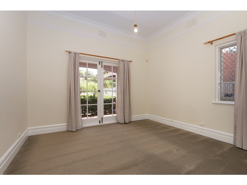 14 Clydesdale Street, Burswood WA 6100