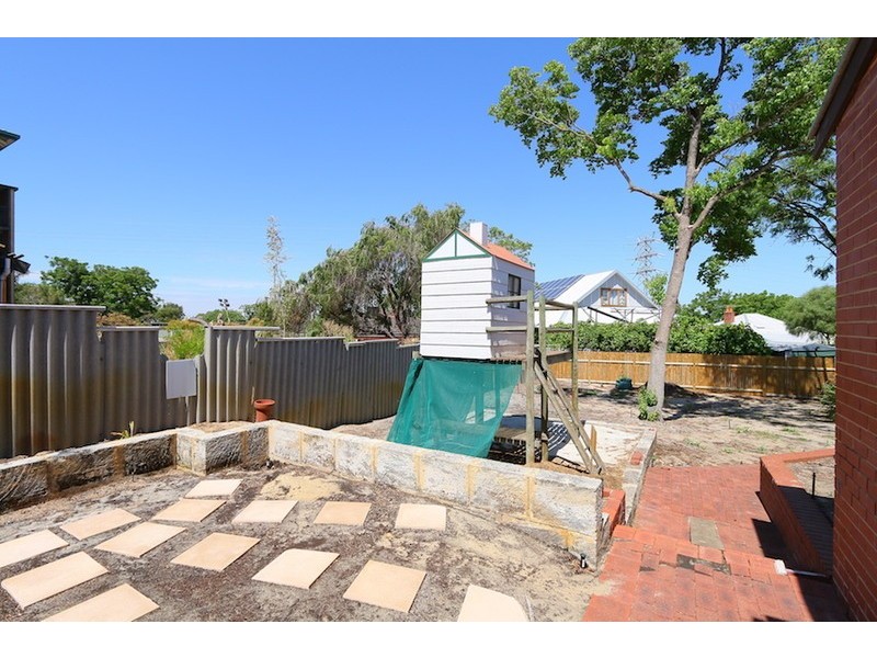 14 Clydesdale Street, Burswood WA 6100