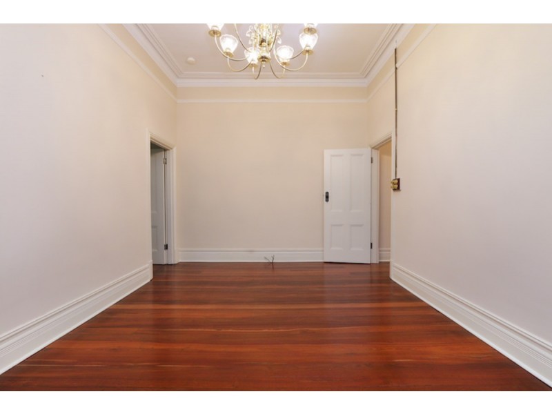 7 Lindsay Street, Perth WA 6000