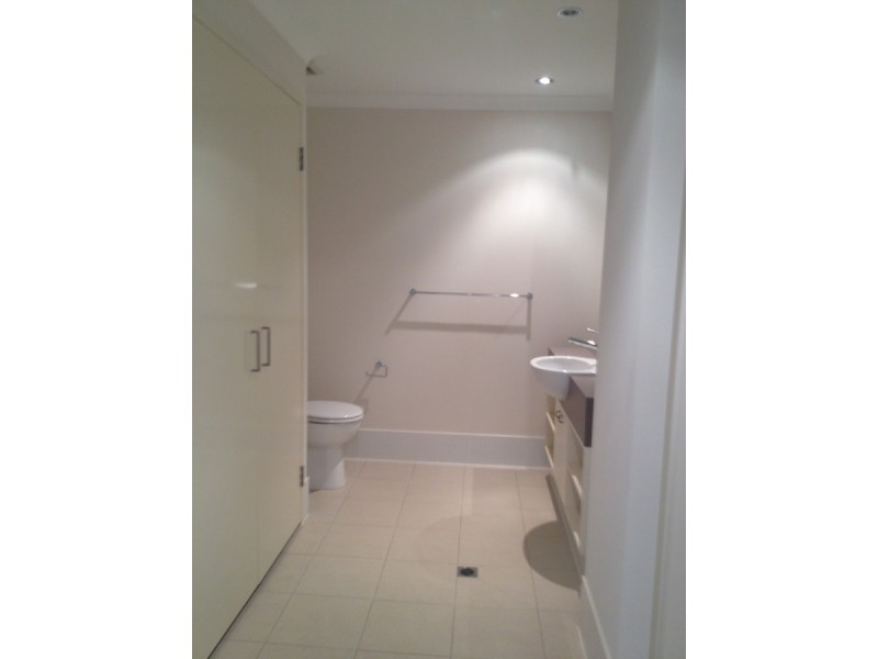 2/18 Wellington Street, East Perth WA 6004