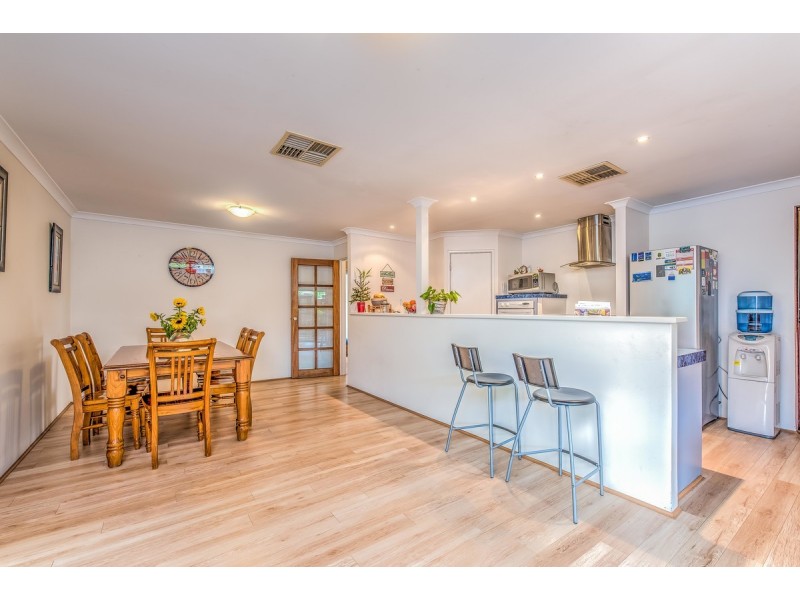 1/188 Kitchener Road, Booragoon WA 6154