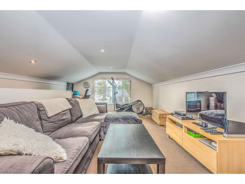 1/188 Kitchener Road, Booragoon WA 6154