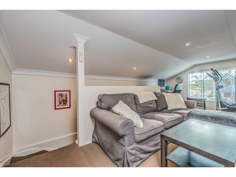 1/188 Kitchener Road, Booragoon WA 6154