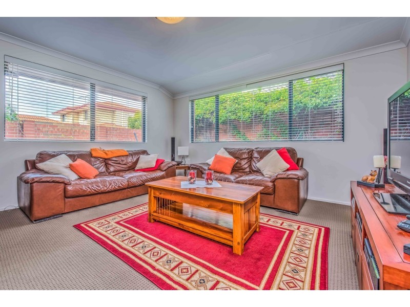 1/188 Kitchener Road, Booragoon WA 6154