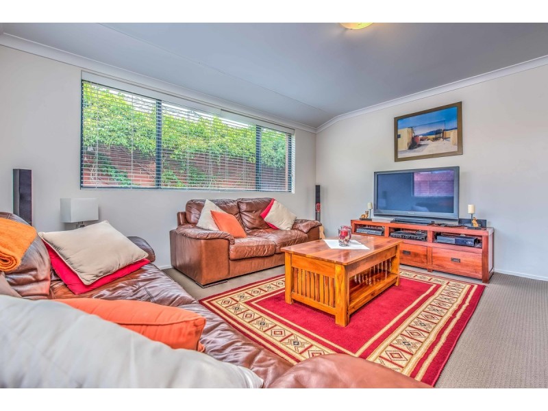 1/188 Kitchener Road, Booragoon WA 6154