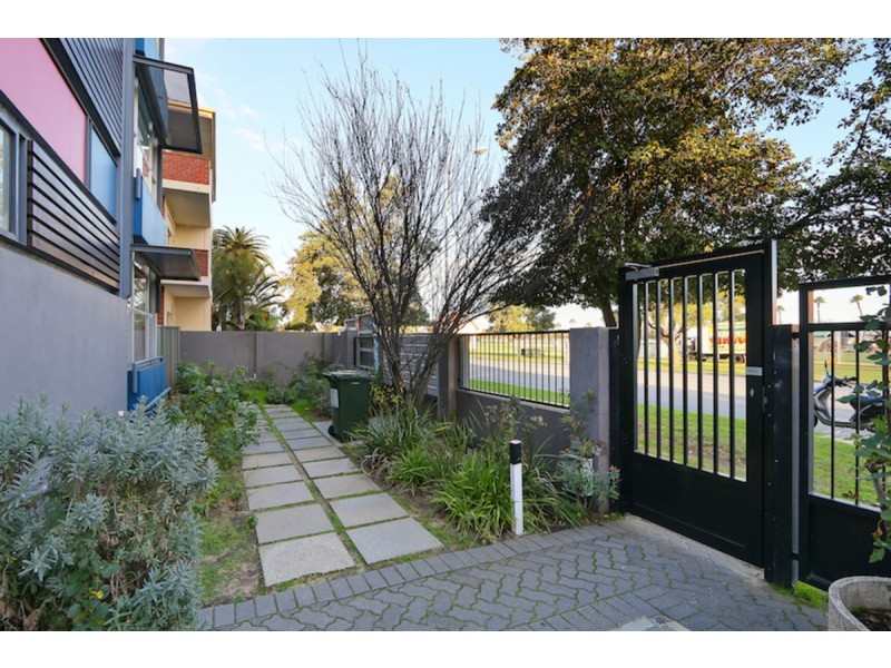 34/122 Terrace Road, Perth WA 6000