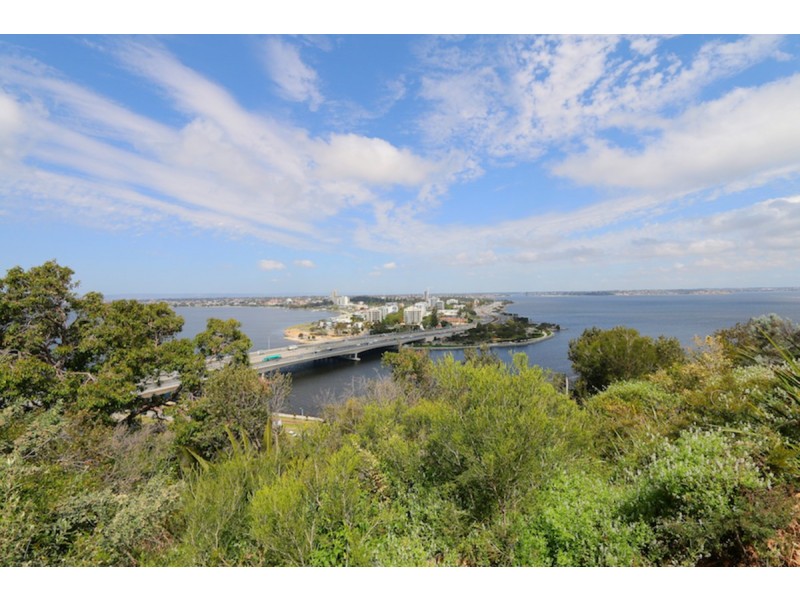 34/122 Terrace Road, Perth WA 6000