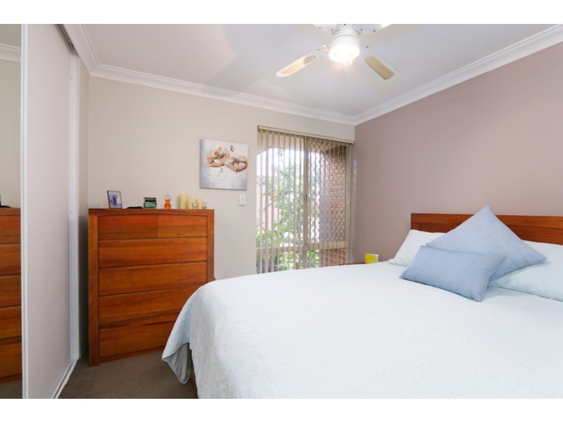 2/29 Kimbara Street, Nollamara WA 6061