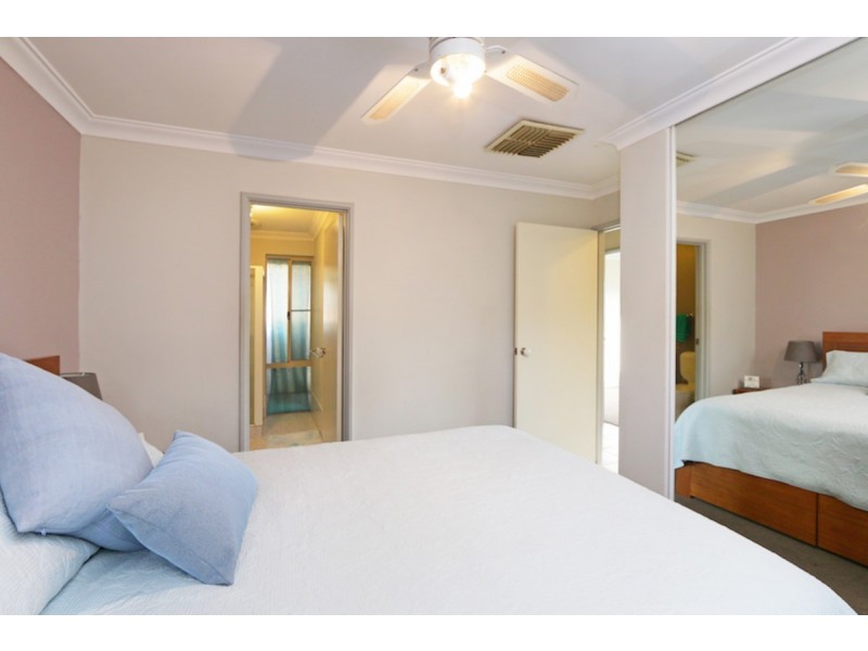 2/29 Kimbara Street, Nollamara WA 6061