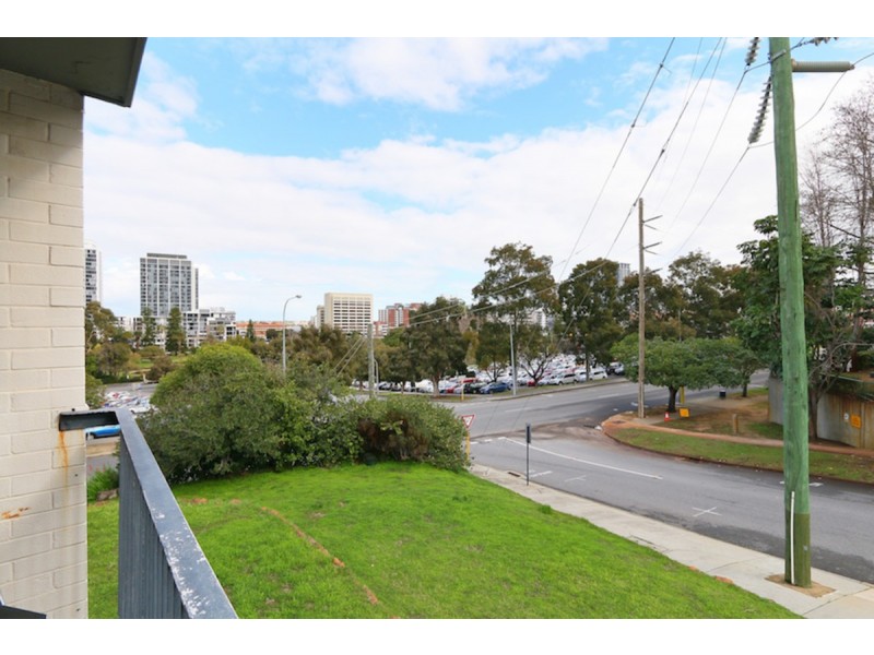11/38-42 Waterloo Crescent, East Perth WA 6004