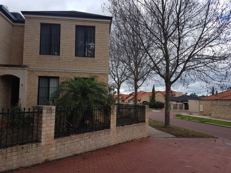 4/61 Nottinghill Road, Joondalup WA 6027