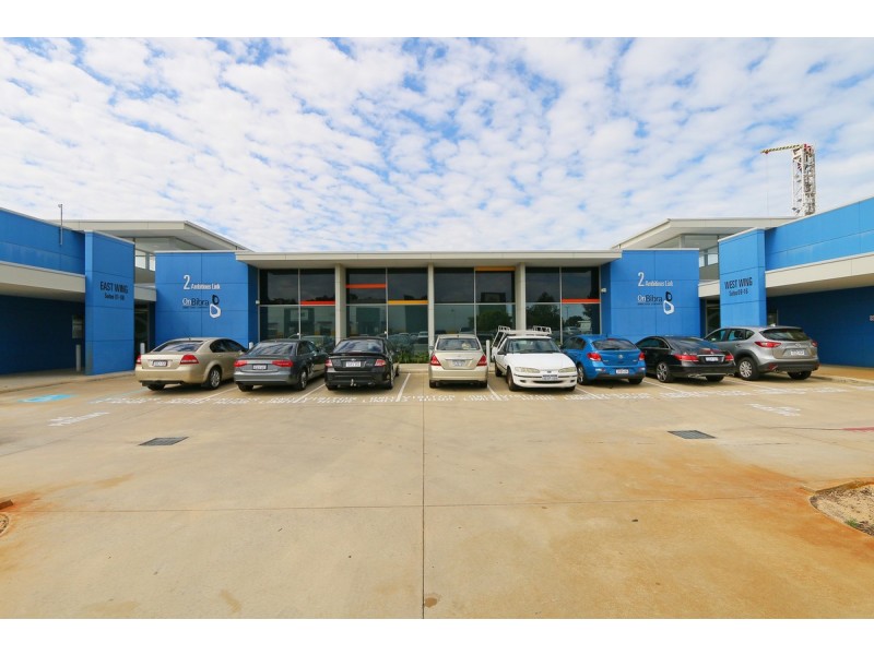 16/2 Ambitious Link, Bibra Lake WA 6163