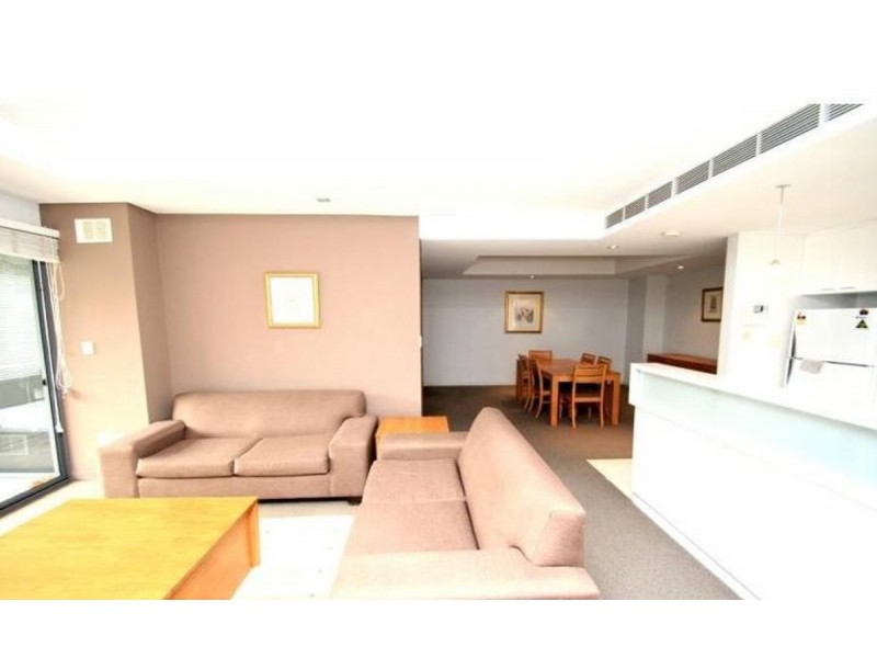 2/113 Royal Street, East Perth WA 6004