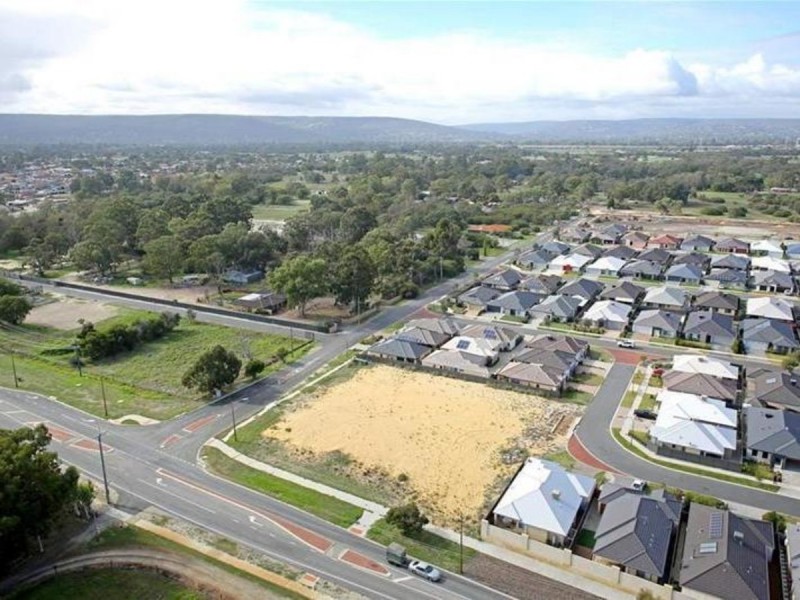 369 Leslie Street, Southern River WA 6110