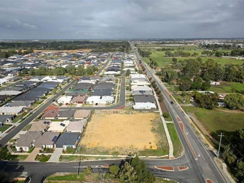 369 Leslie Street, Southern River WA 6110