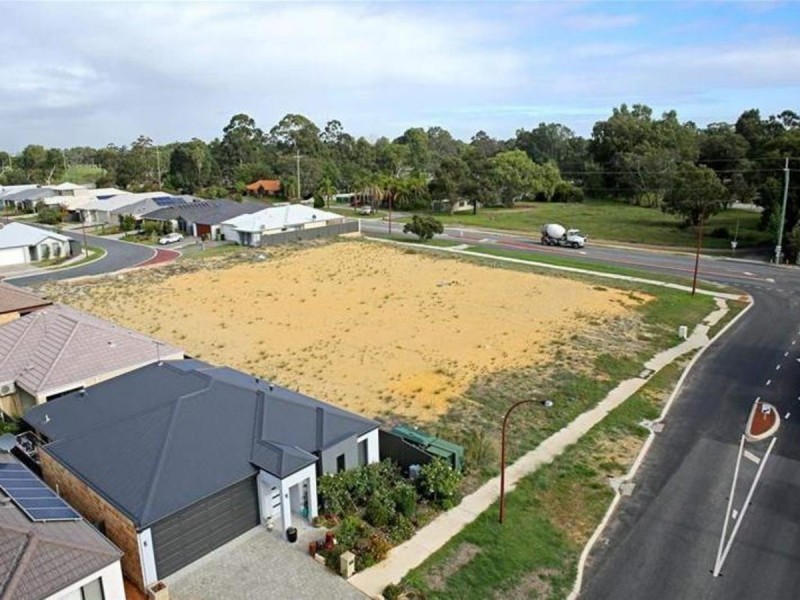 369 Leslie Street, Southern River WA 6110