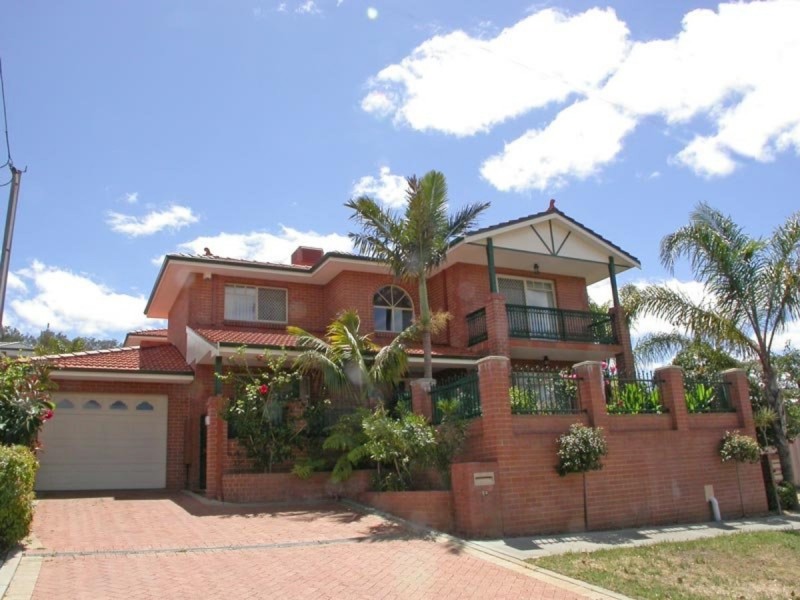 1/73 Kinsella  Street, Joondanna WA 6060