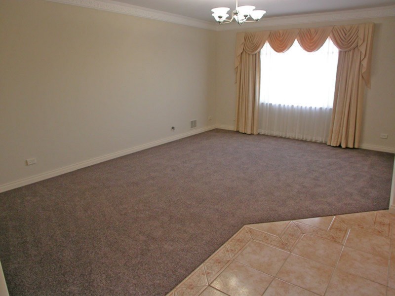 1/73 Kinsella  Street, Joondanna WA 6060