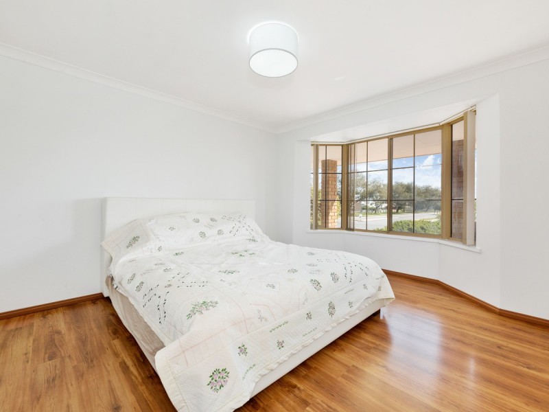 75 Venturi Drive, Ocean Reef WA 6027