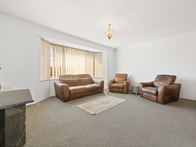 75 Venturi Drive, Ocean Reef WA 6027