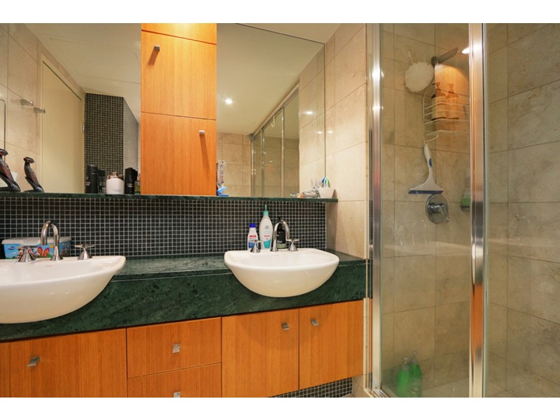 18/1 Henry Lawson Walk, East Perth WA 6004