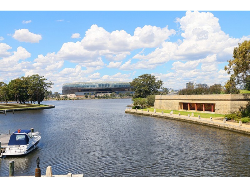 18/1 Henry Lawson Walk, East Perth WA 6004