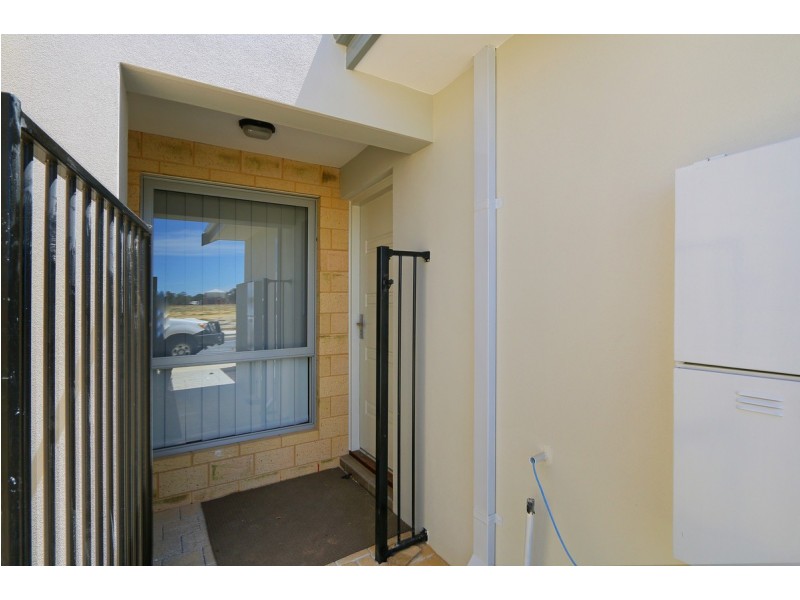 16 Buncrana View, Southern River WA 6110