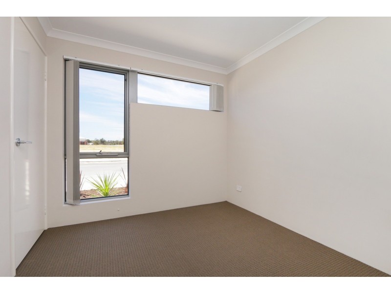 16 Buncrana View, Southern River WA 6110