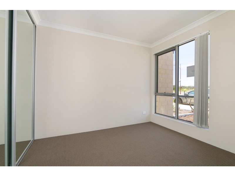 16 Buncrana View, Southern River WA 6110