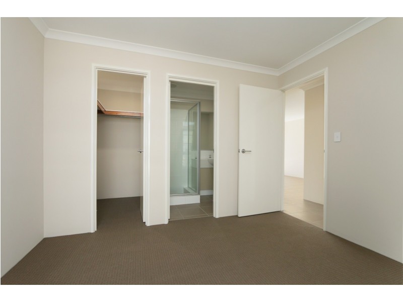 16 Buncrana View, Southern River WA 6110