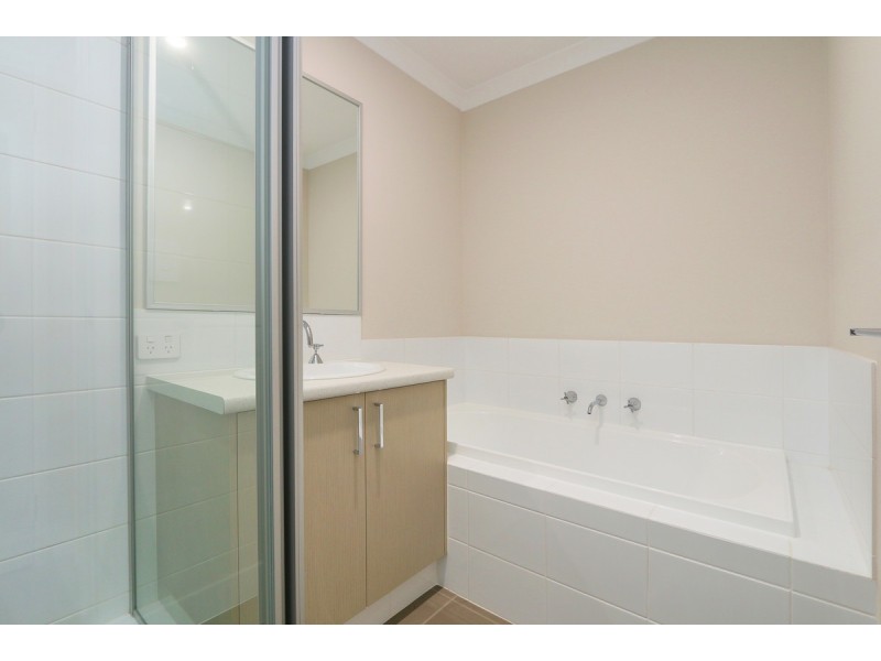 16 Buncrana View, Southern River WA 6110