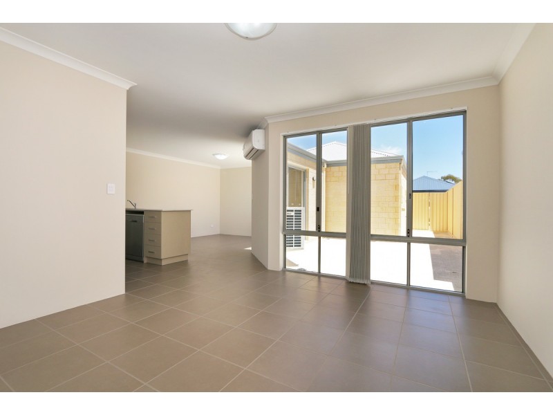 16 Buncrana View, Southern River WA 6110