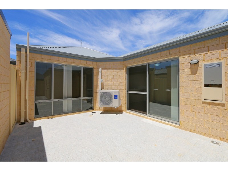 16 Buncrana View, Southern River WA 6110