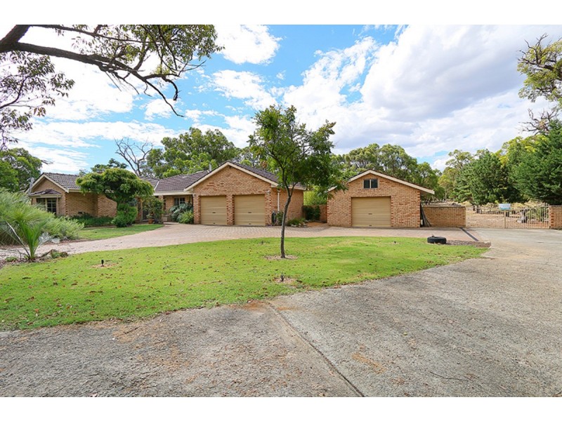 188 Wattleup Road, Wattleup WA 6166