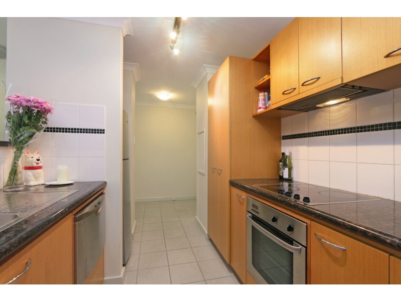 45/118 Mounts Bay Road, Perth WA 6000