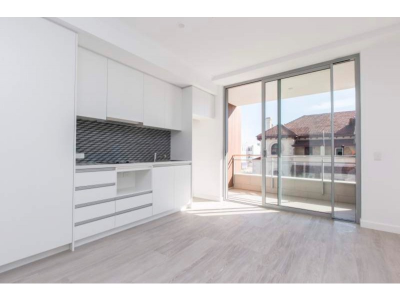 22/11 Queen Victoria Street, Fremantle WA 6160