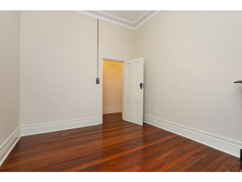 7 Lindsay Street, Perth WA 6000