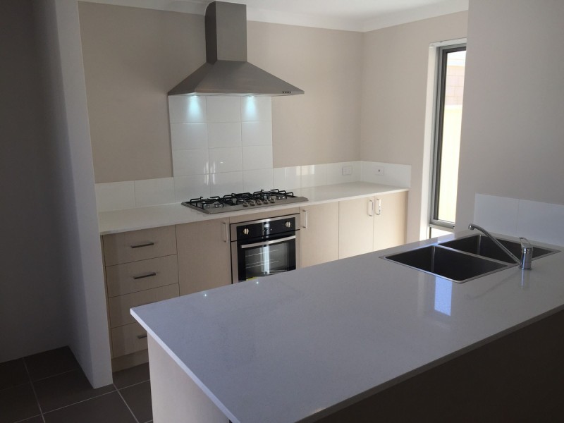 10 Buncrana View, Southern River WA 6110