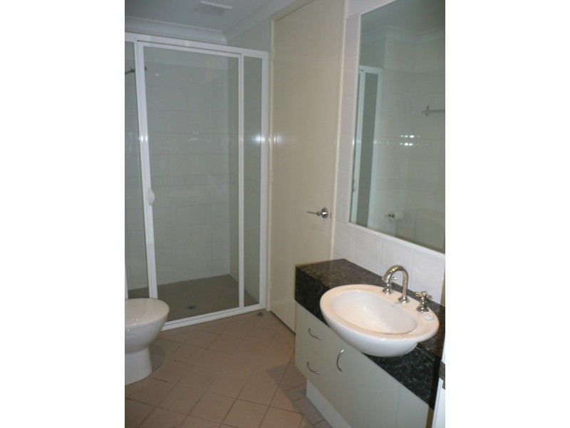 4/24 Saunders Street, East Perth WA 6004